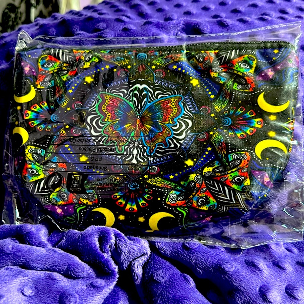 Makeup bag